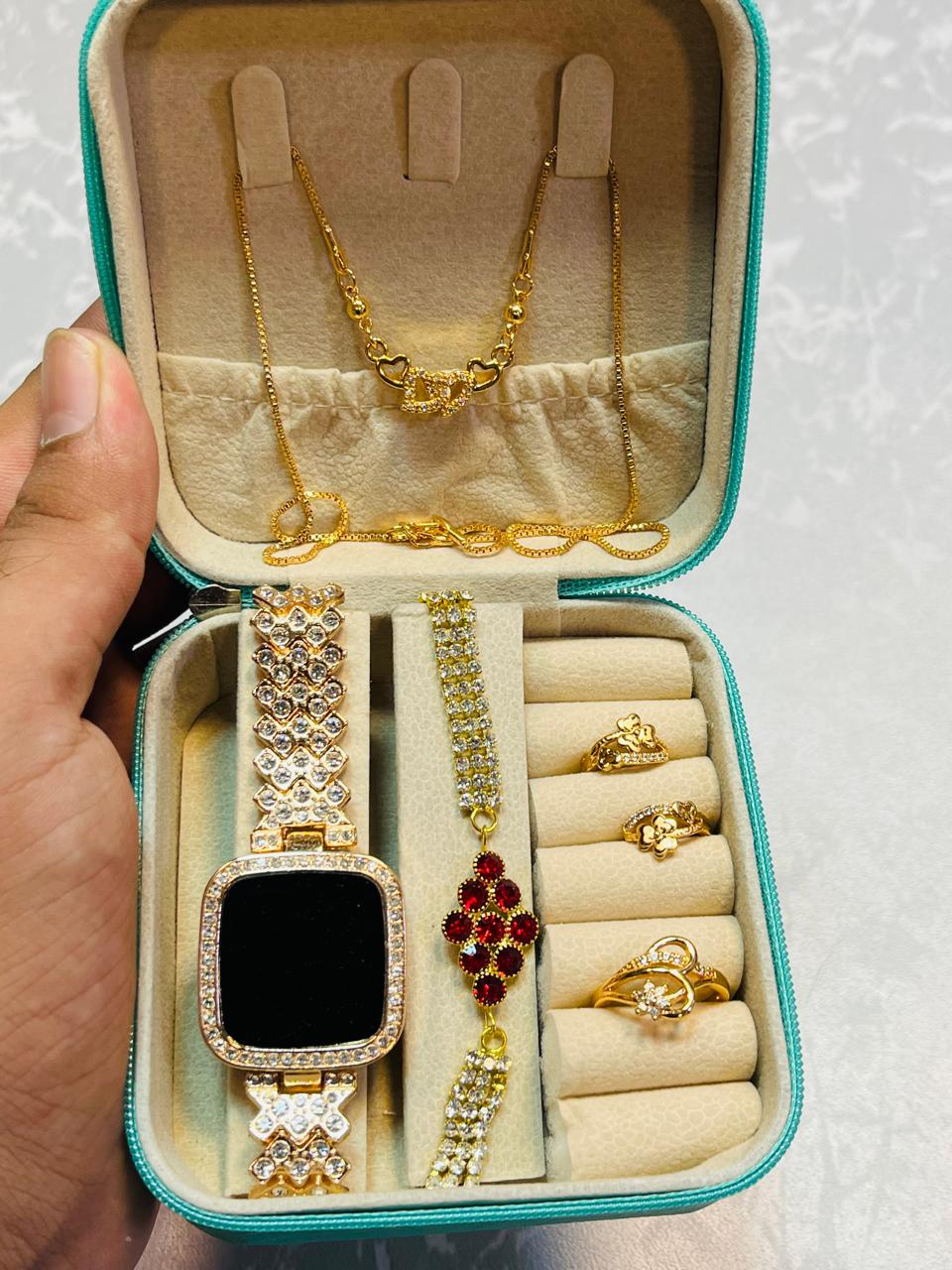 ✨ Mini Jewelry Box